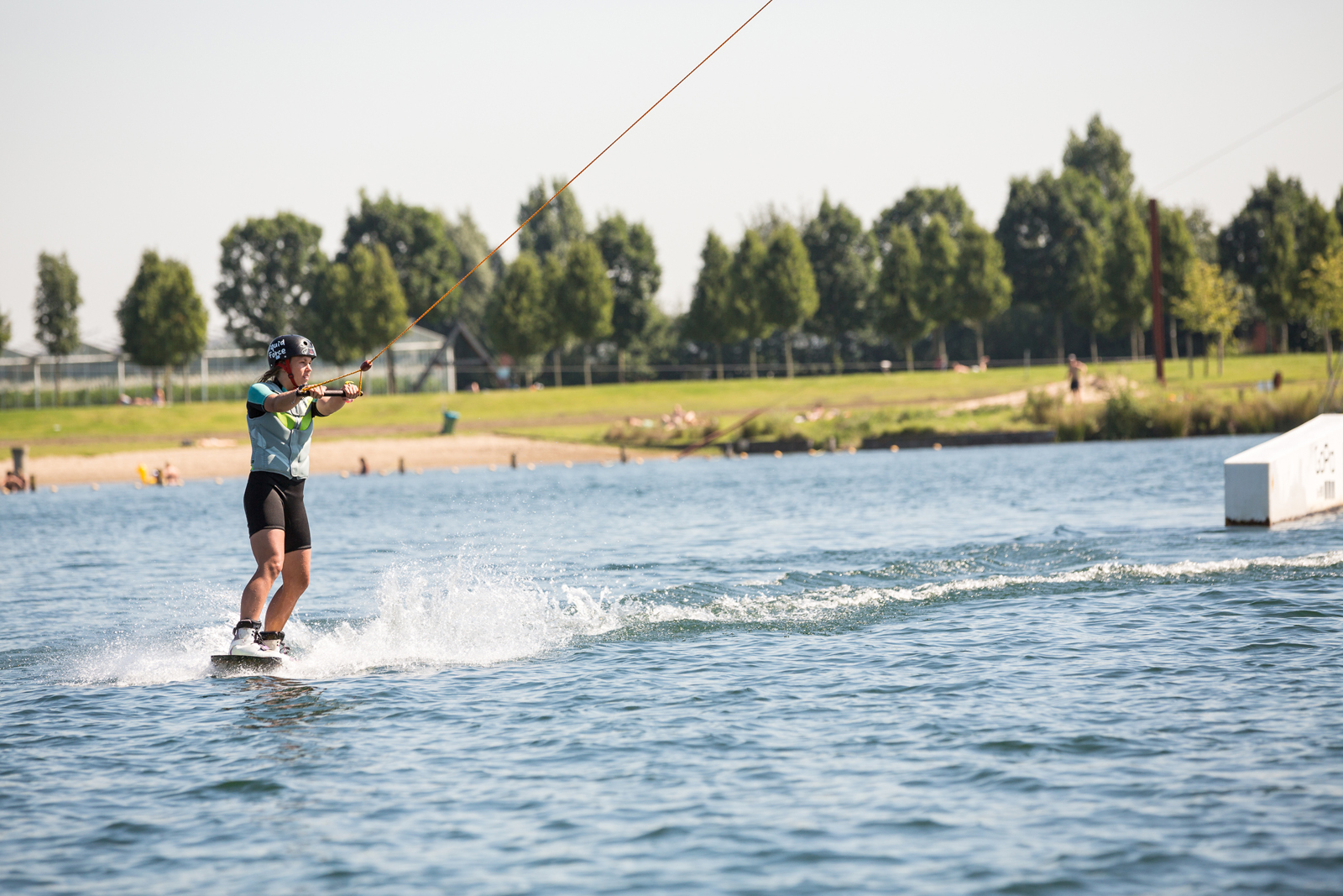 Wakeboarder op het wakeboard kamp van Ripstar bij Down Under. Leren wakeboarden!