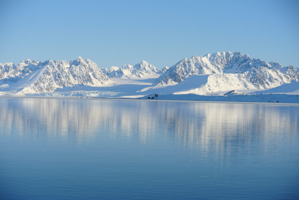 Vakantie Spitsbergen, uitzicht gebergte