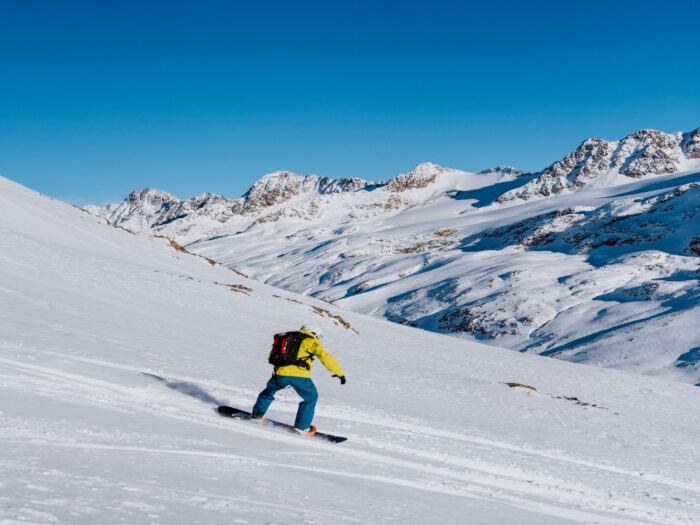 Kapow!-freeriden-clinics-cursussen-snowboarden-skien-offpiste