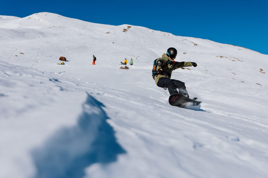 Kapow!-freeriden-clinics-cursussen-snowboarden-skien-offpiste