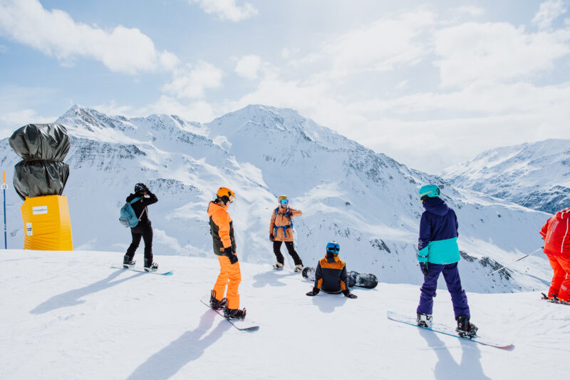 Wintersport 18 plus: lessen en clinics op jouw niveau