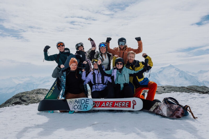 The Snowtrip: wintersport volwassenen reis Ripstar. Ga mee op snowboard kamp!