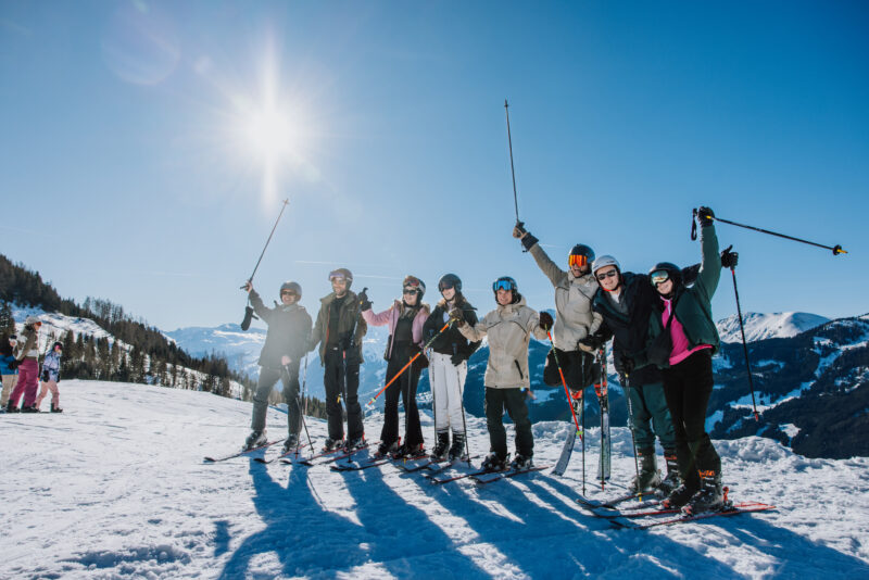 familie wintersporten Skivakantie Zillertal Arena